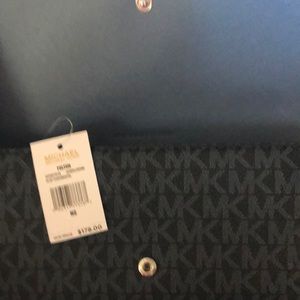 Michael Kors Fulton clutch/wallet